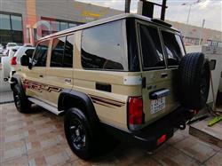 Toyota Land Cruiser 70